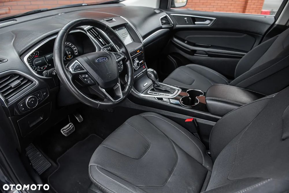 Ford Edge 2.0 TDCi Bi-Turbo 4x4 Titanium - 15