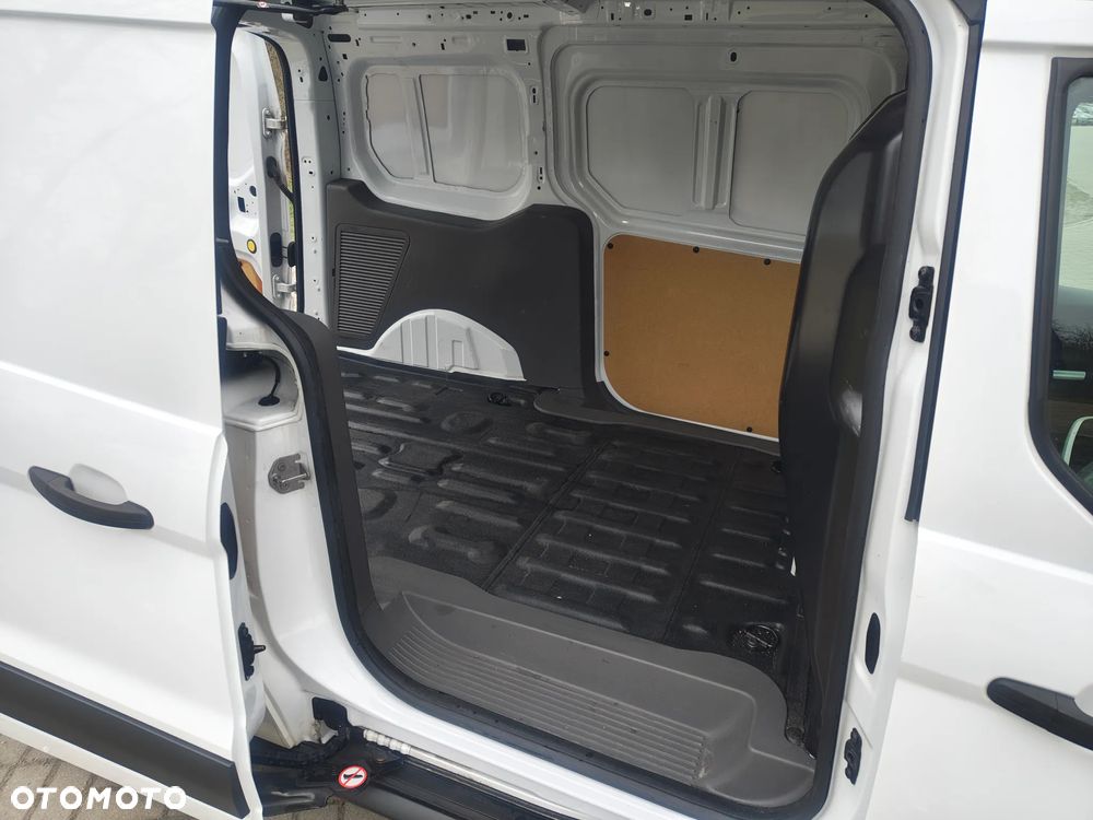 Ford Transit Connect - 12