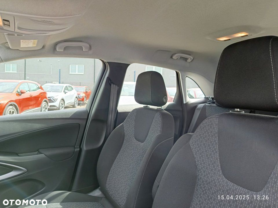Opel Crossland - 13