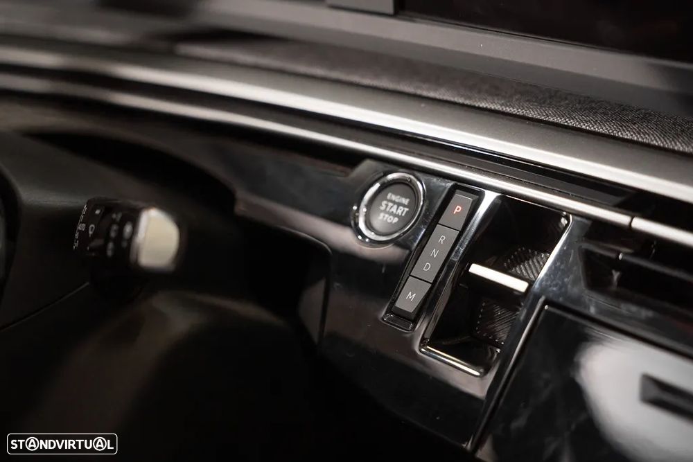 Peugeot 5008 1.2 Hybrid Allure e-DCS6 - 24