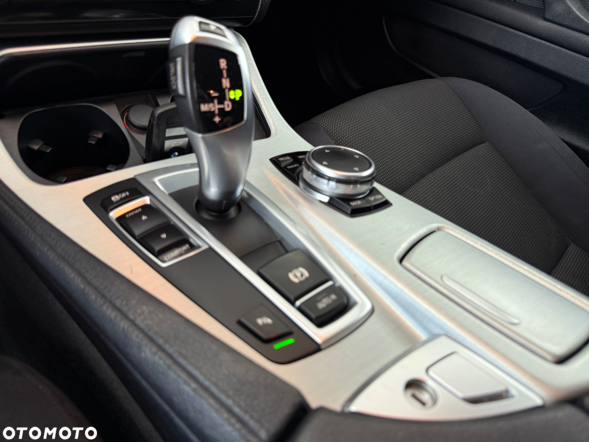 BMW Seria 5 520d - 7