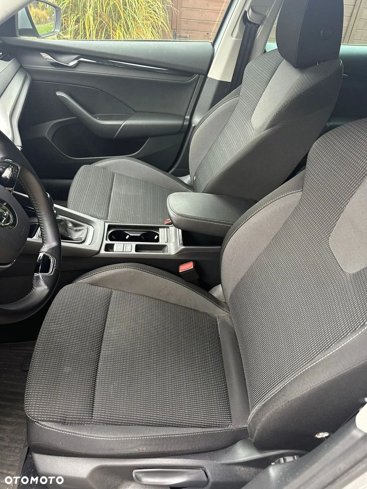 Skoda Octavia 1.5 TSI ACT Ambition - 4