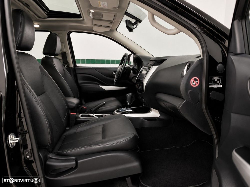 Nissan Navara 2.3 dCi CD 4WD Tekna Auto - 11
