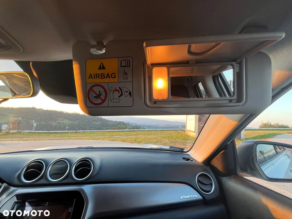Suzuki Vitara 1.4 Boosterjet Premium 4WD - 16
