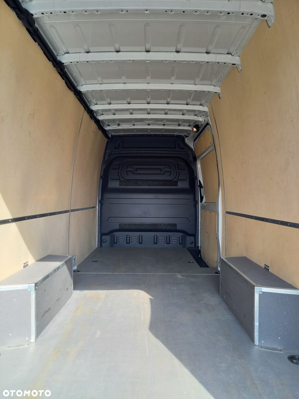 Mercedes-Benz Sprinter Furgon - 9