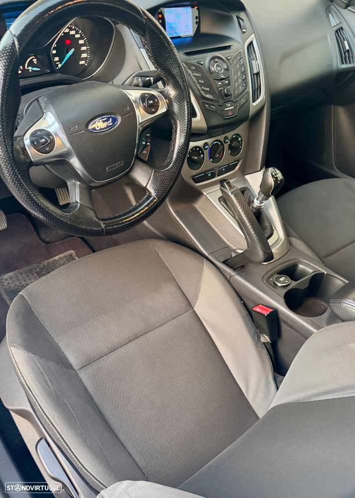 Ford Focus SW 1.6 TDCi Titanium - 6