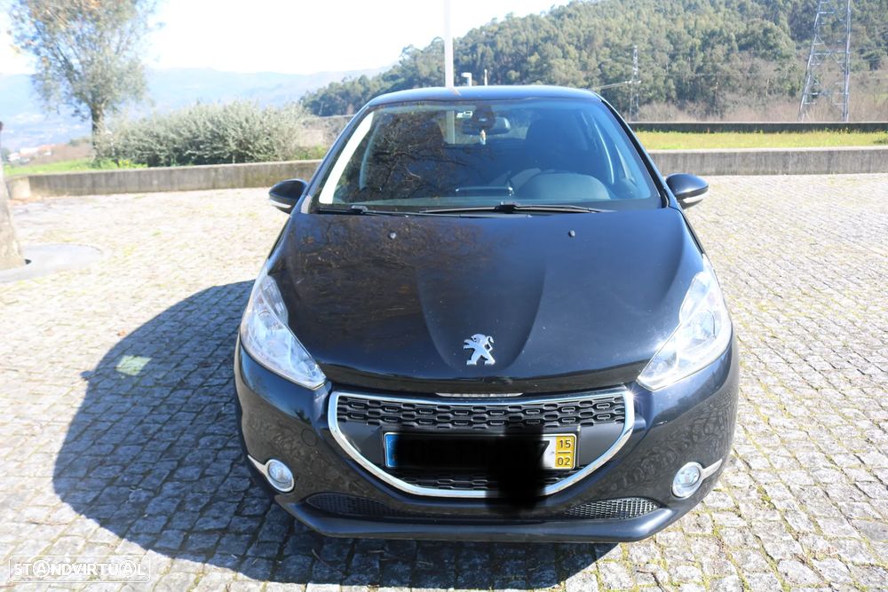 Peugeot 208 1.4 HDi Active - 2