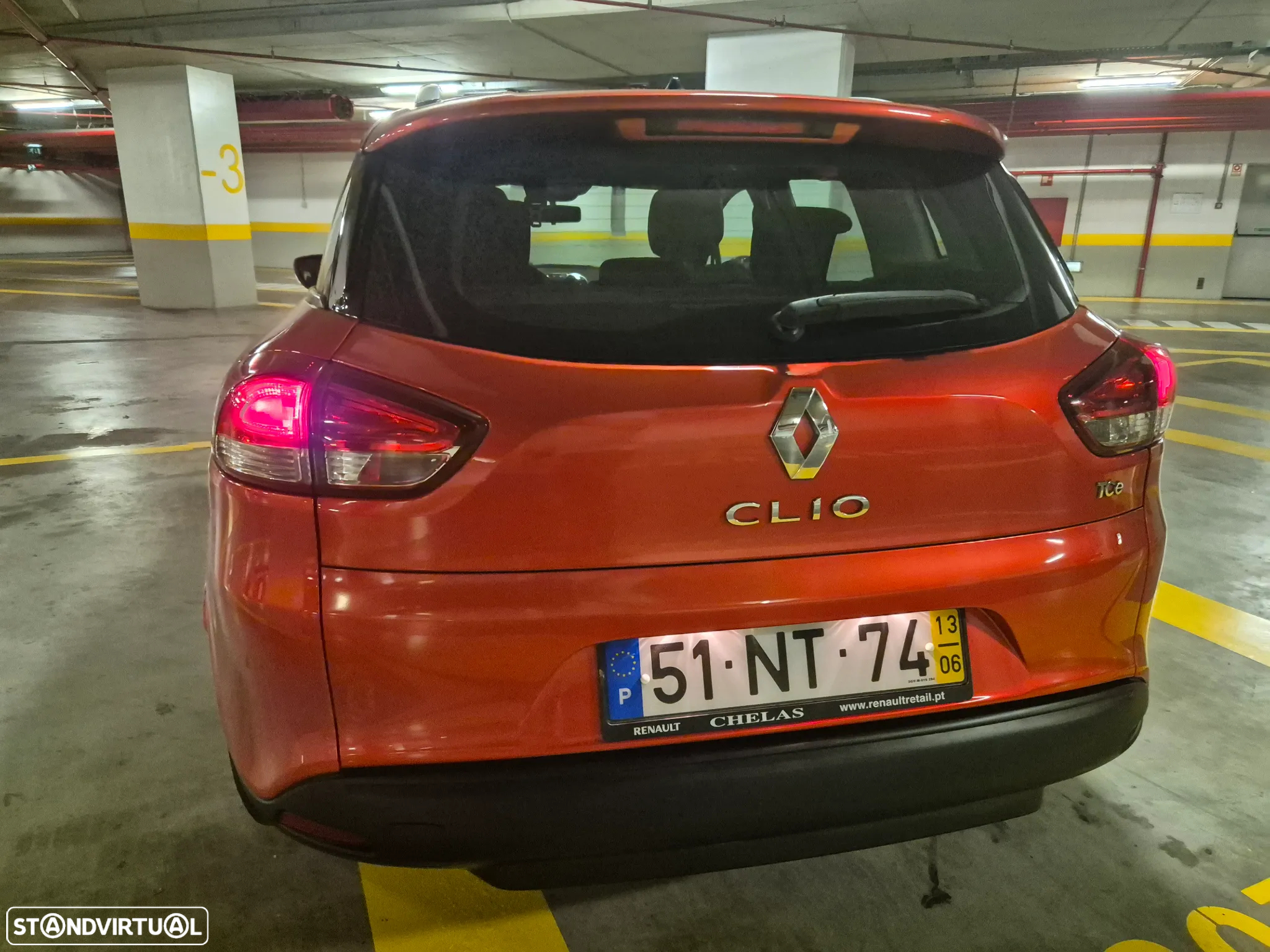 Renault Clio Sport Tourer 0.9 TCE Dynamique S - 14