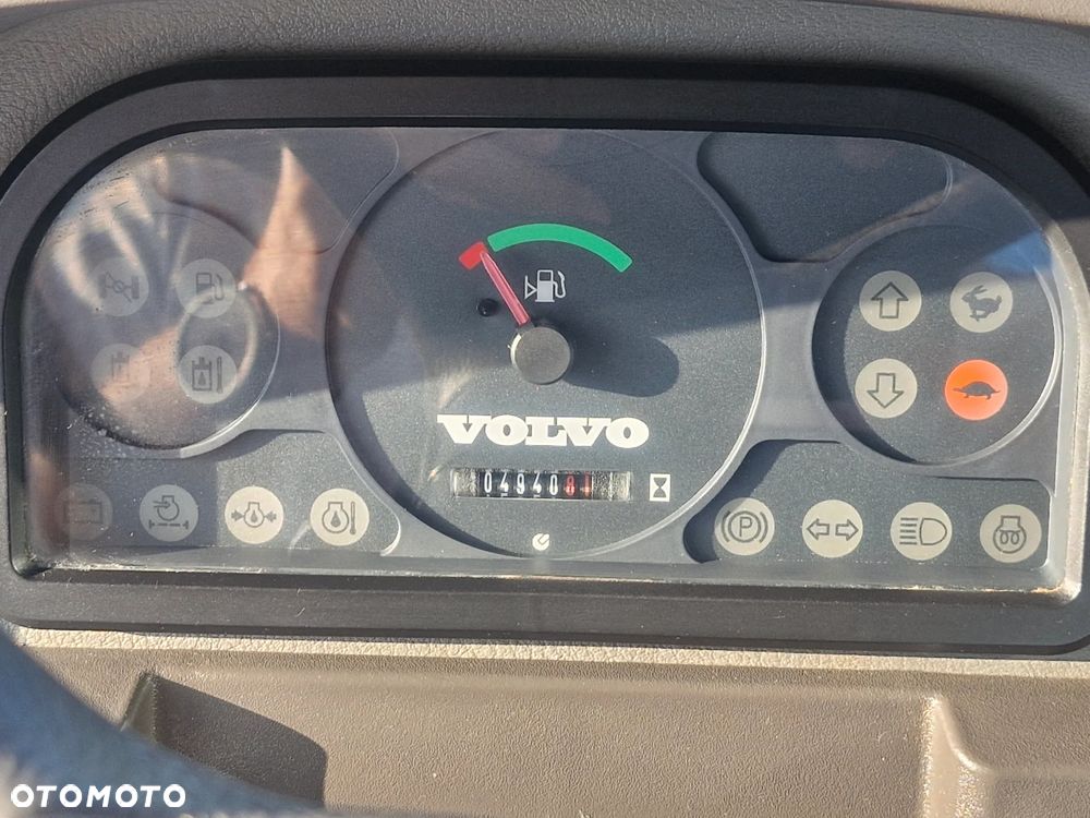 Volvo L25 - 10