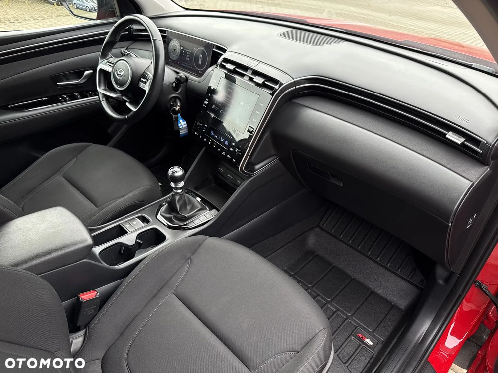 Hyundai Tucson 1.6 T-GDi Smart 2WD - 24