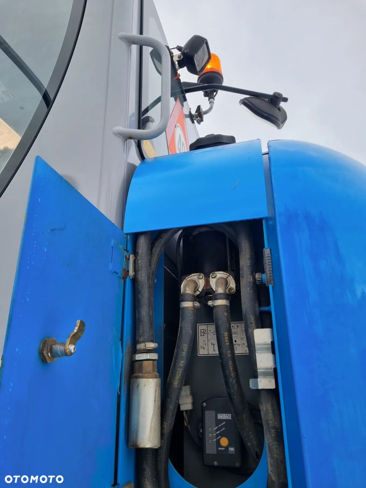 Wacker Neuson EW100 Koparka Kołowa 11 ton. 3x Ramię +ROTOTIL z regulacją szybkości+ Skosowanie Hydr+Pompa ON Łyżki. z Norwegii Jak Nowa z salonu! 2086mtg PERKINS silnik. STABILIZATORY Klima. DEKRA 2026r. Książka serwisowa. Szybkozłącze Hydr. Opcja podpięcia samego wiertła do gleby. - 30