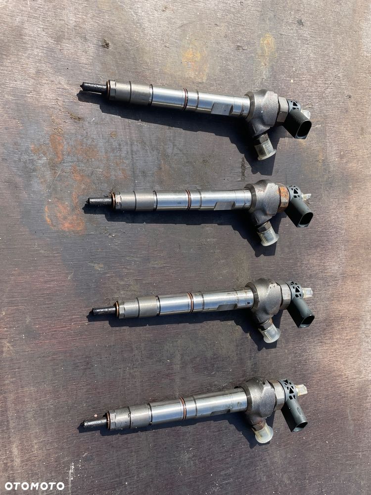 4xWtryskiwacze 04L130277AC/0445110469 2.0 TDI - 2