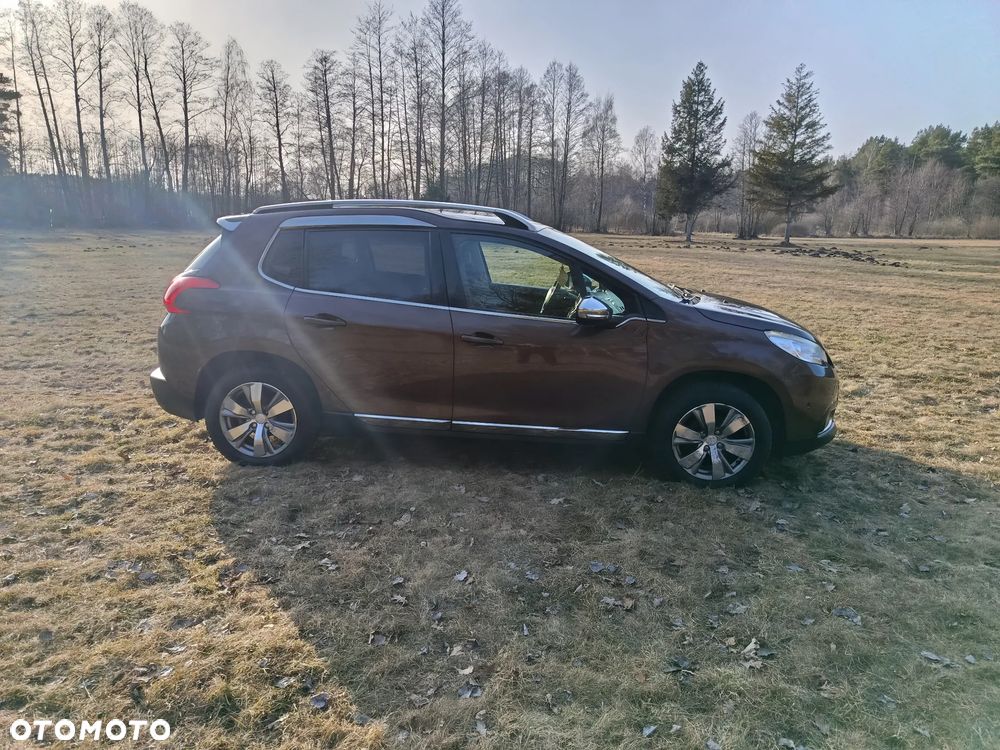 Peugeot 2008 1.2 VTi Allure - 5