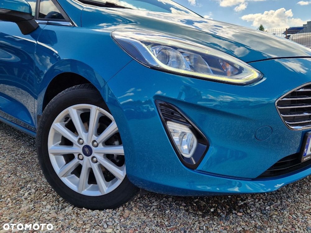 Ford Fiesta - 25