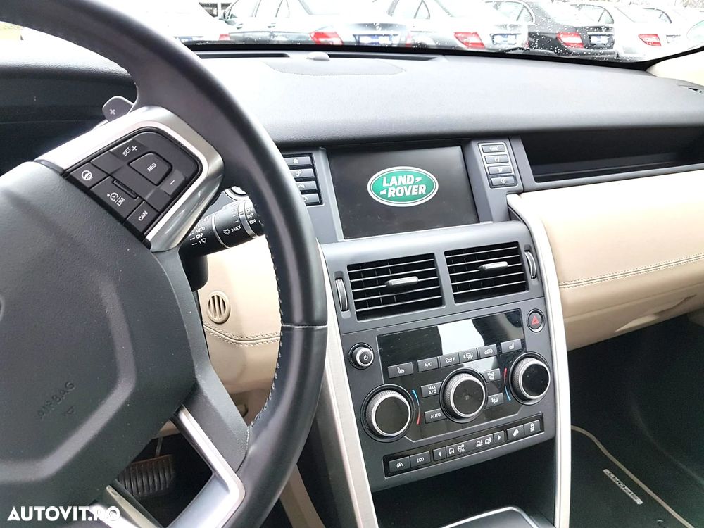Land Rover Discovery Sport - 14