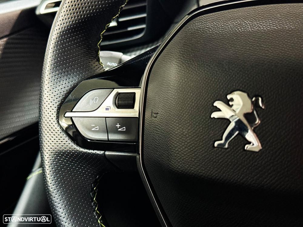 Peugeot e-208 50 kWh GT Pack - 37