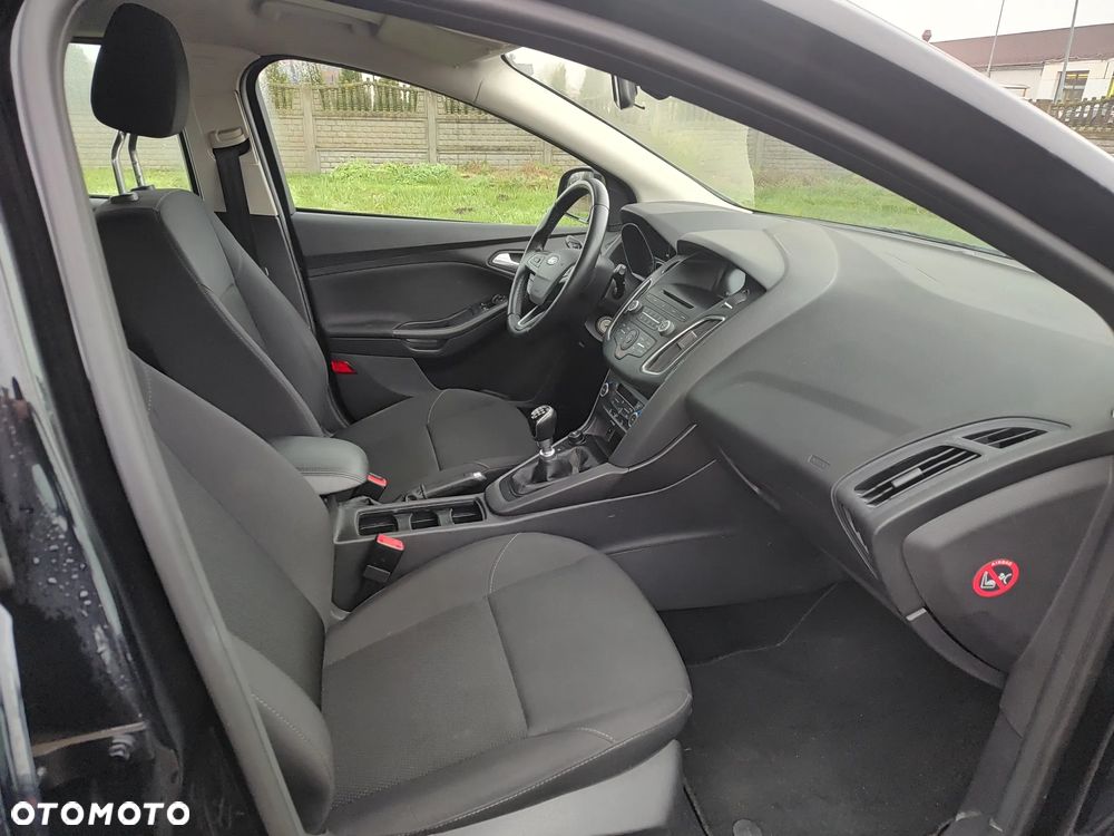 Ford Focus 1.0 EcoBoost Edition - 12