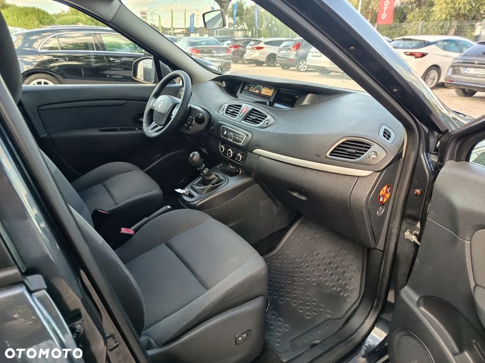 Renault Scenic 1.6 16V 110 TomTom Edition - 27