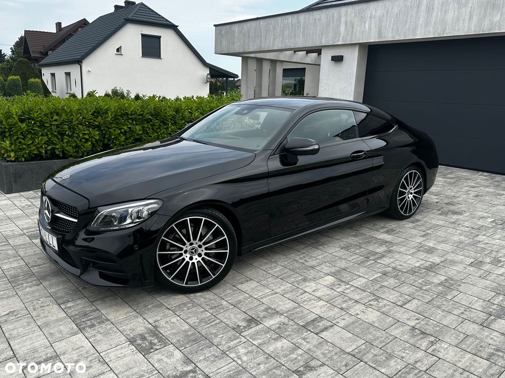 Mercedes-Benz Klasa C 200 9G-TRONIC - 9