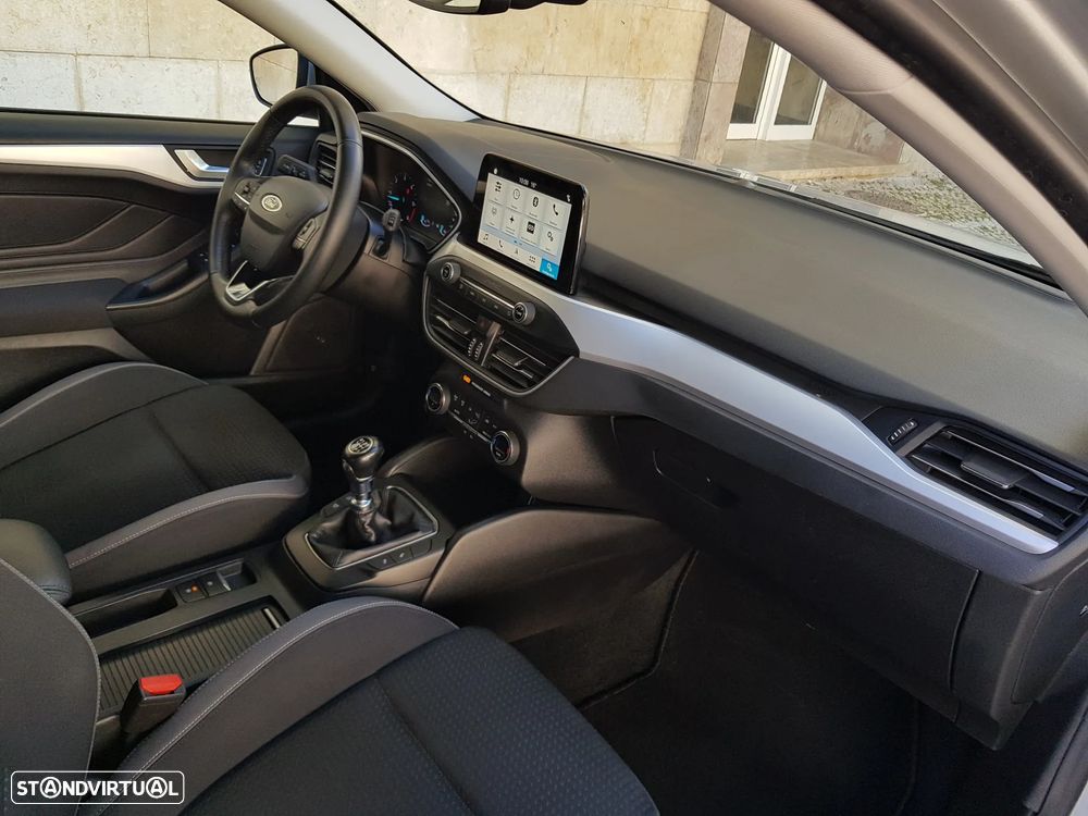 Ford Focus SW 1.5 TDCi Titanium - 37