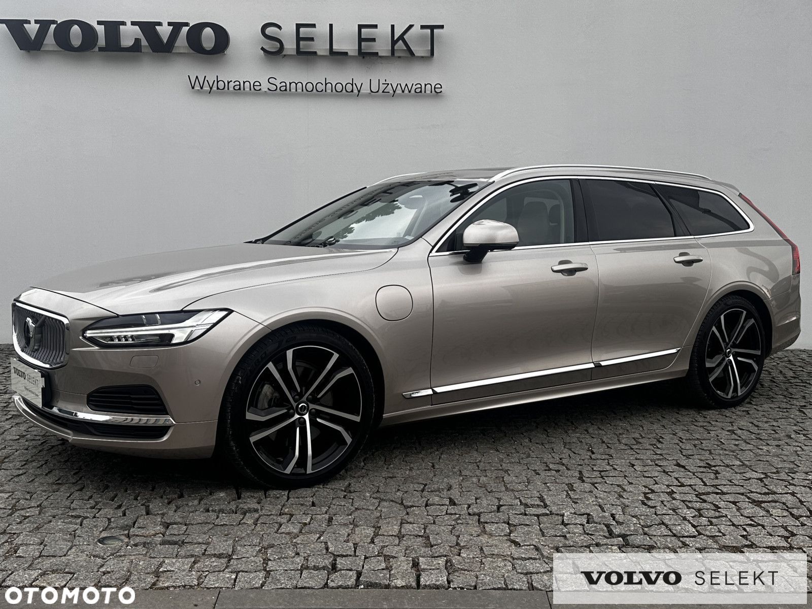 Volvo V90 - 1