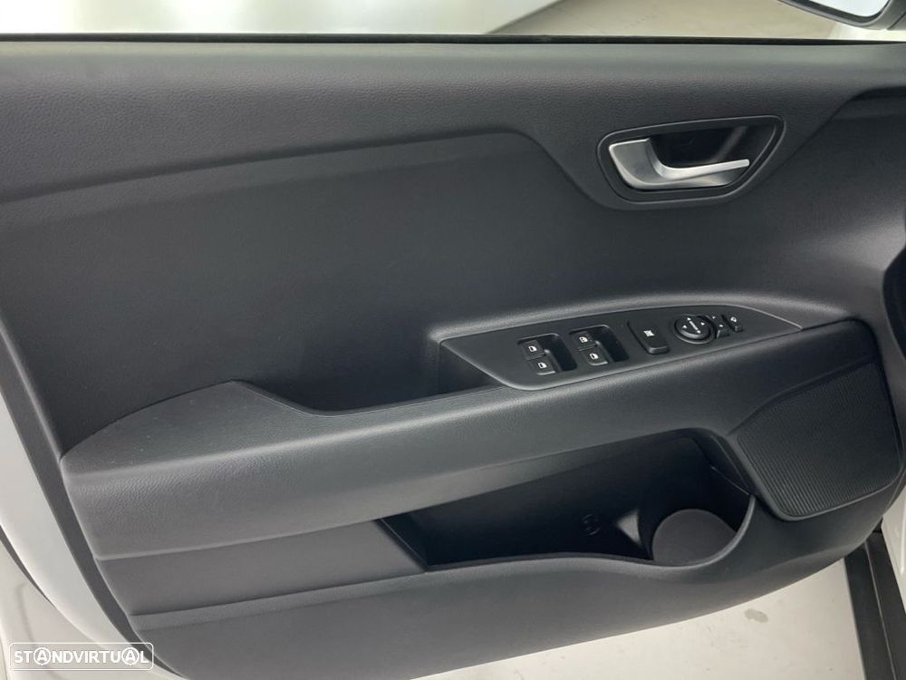 Kia Stonic 1.0 T-GDI Drive - 17