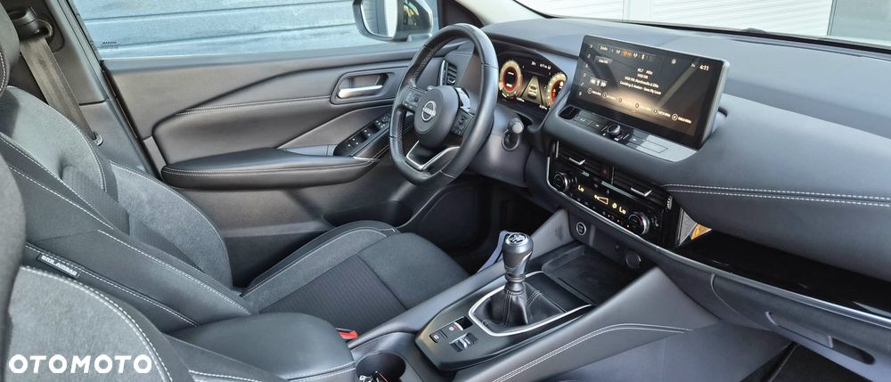 Nissan Qashqai 1.3 DIG-T MHEV N-Connecta - 24