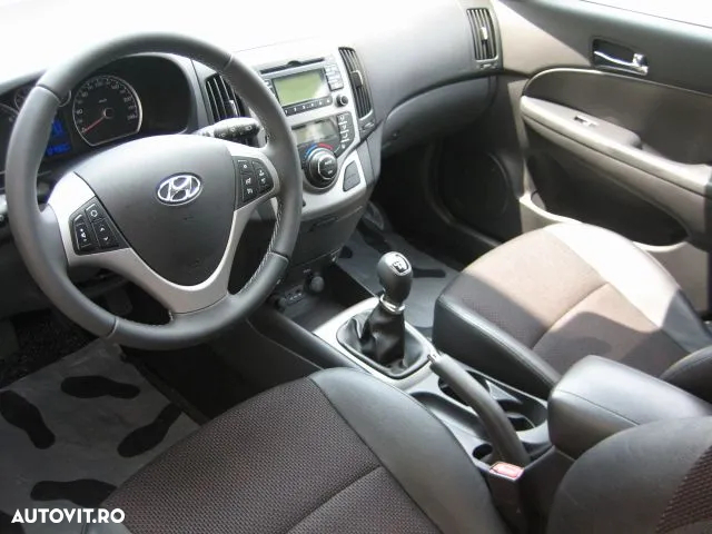 Hyundai i30 1.4 Edition 20 - 9