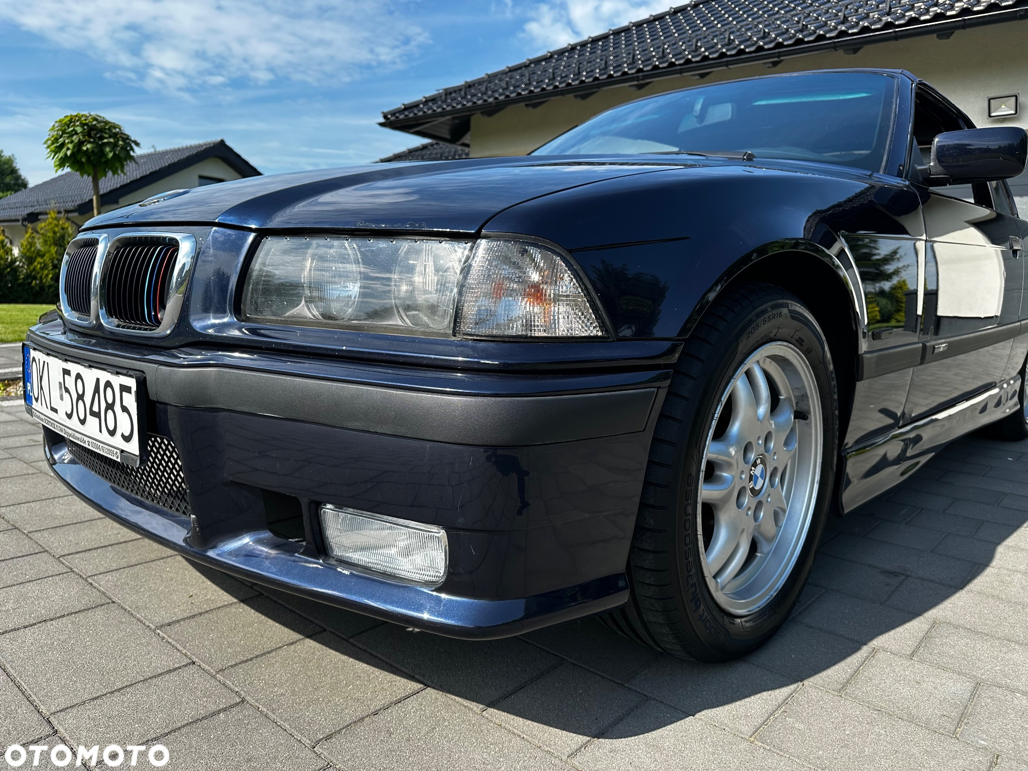 BMW Seria 3 318i Cabriolet - 8