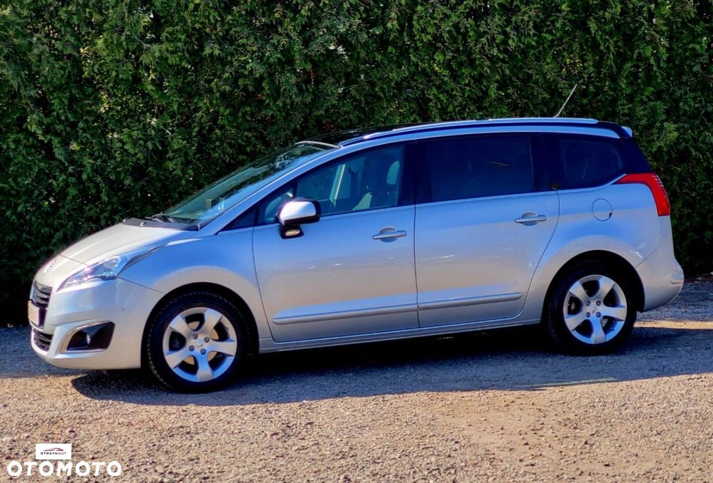 Peugeot 5008 - 14