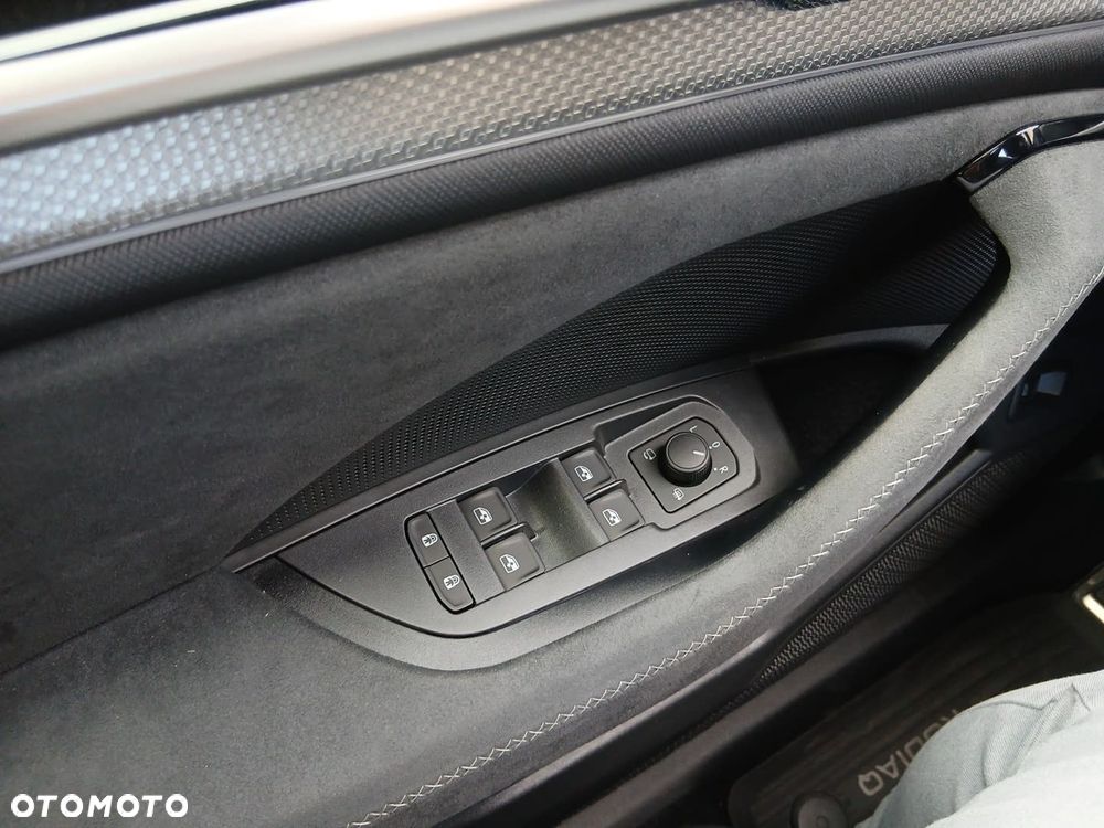 Skoda Kodiaq 2.0 TSI 4x4 Sportline DSG - 32