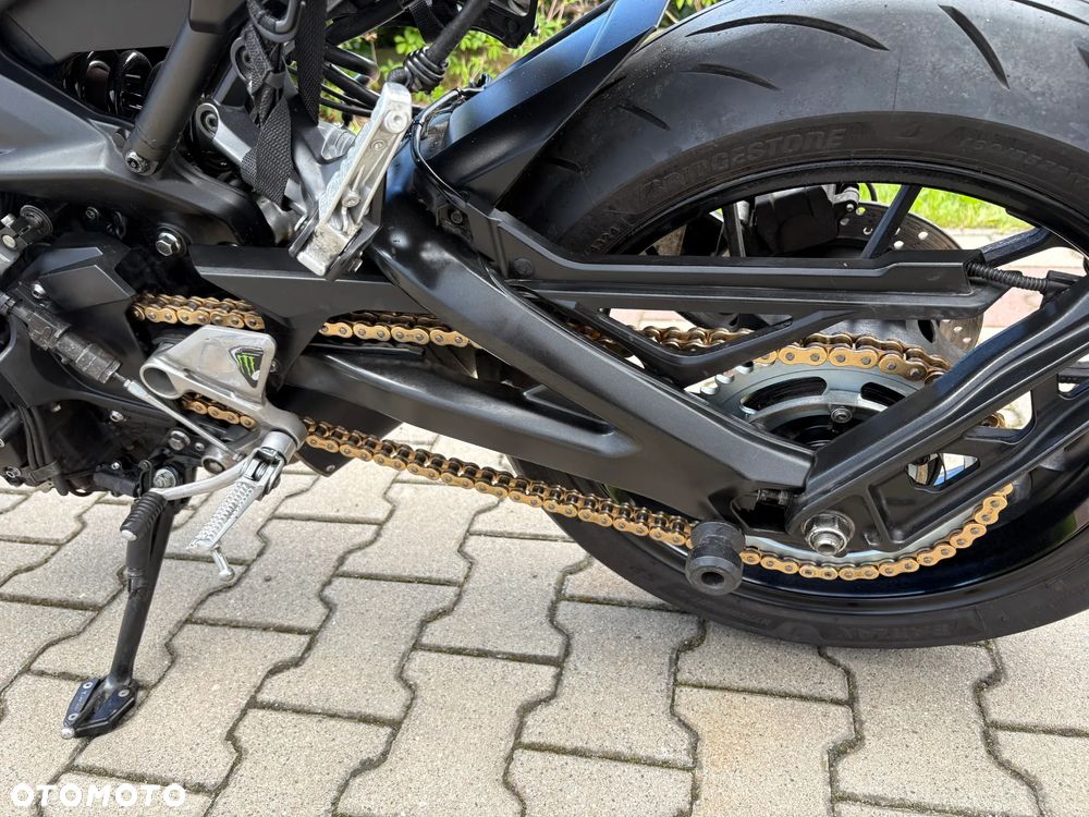Yamaha MT - 6