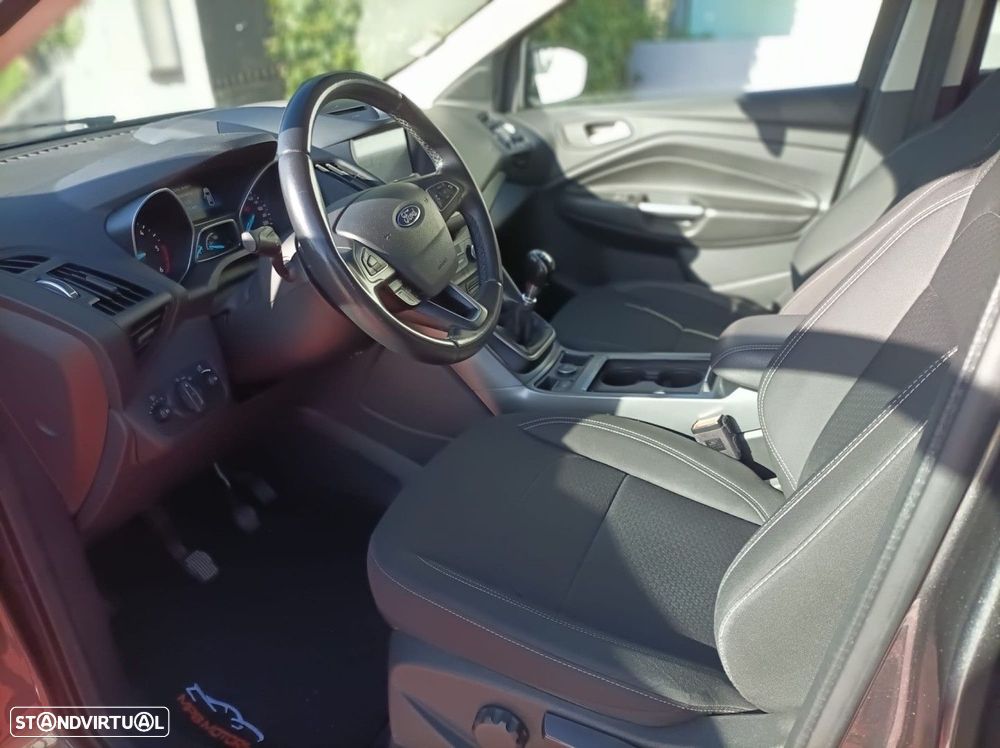 Ford Kuga 1.5 TDCi EcoBlue Titanium - 13