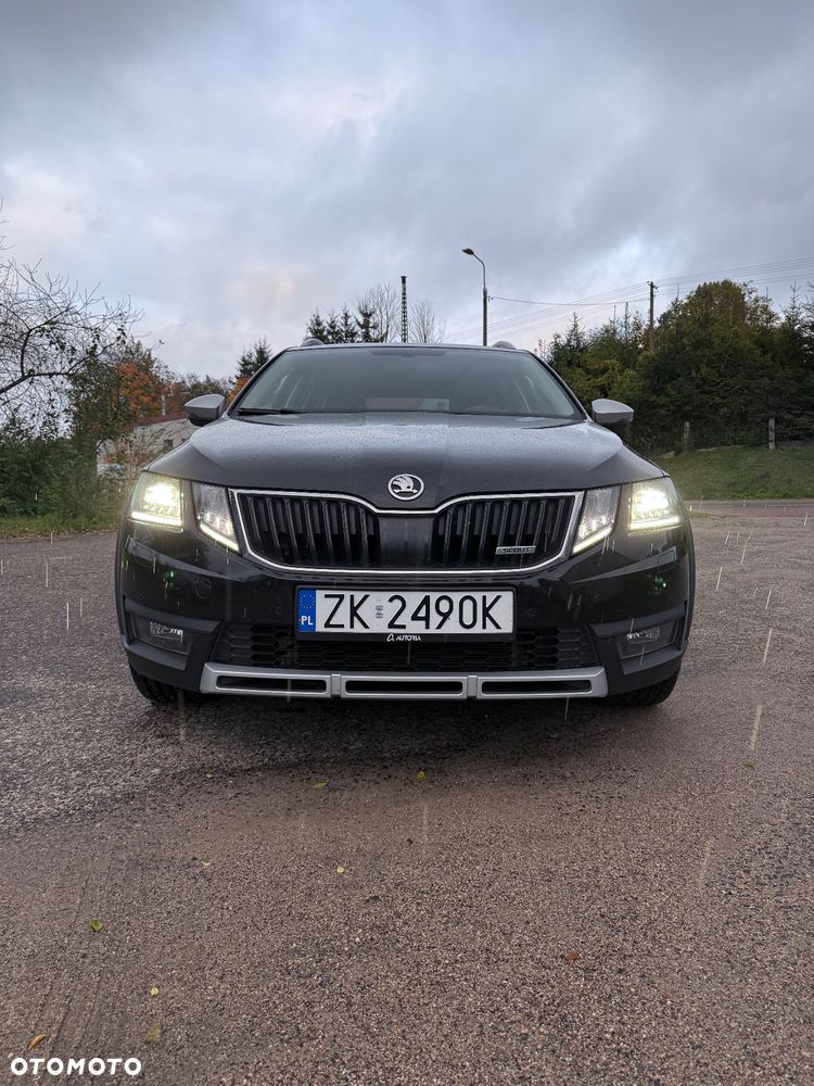 Skoda Octavia 2.0 TDI 4x4 DSG Scout - 2
