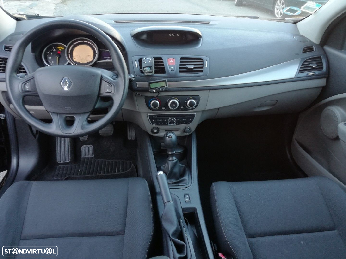 Renault Mégane Sport Tourer 1.5 dCi Dynamique S - 9