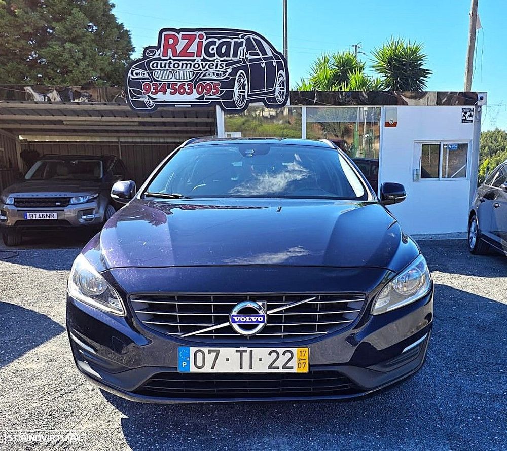 Volvo V60 2.0 D2 Momentum - 2