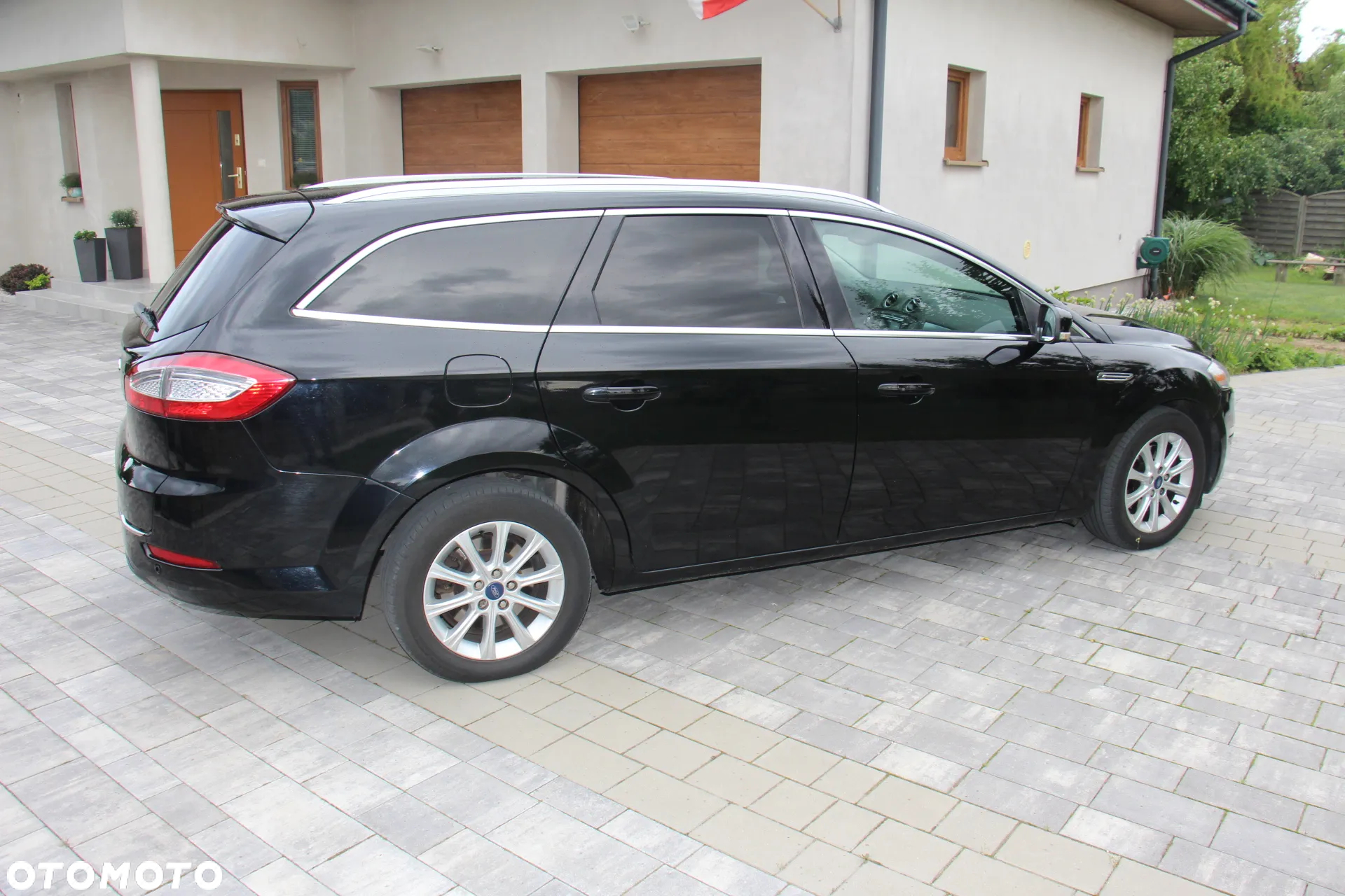 Ford Mondeo 2.0 TDCi Platinium X Plus (Titanium) - 4
