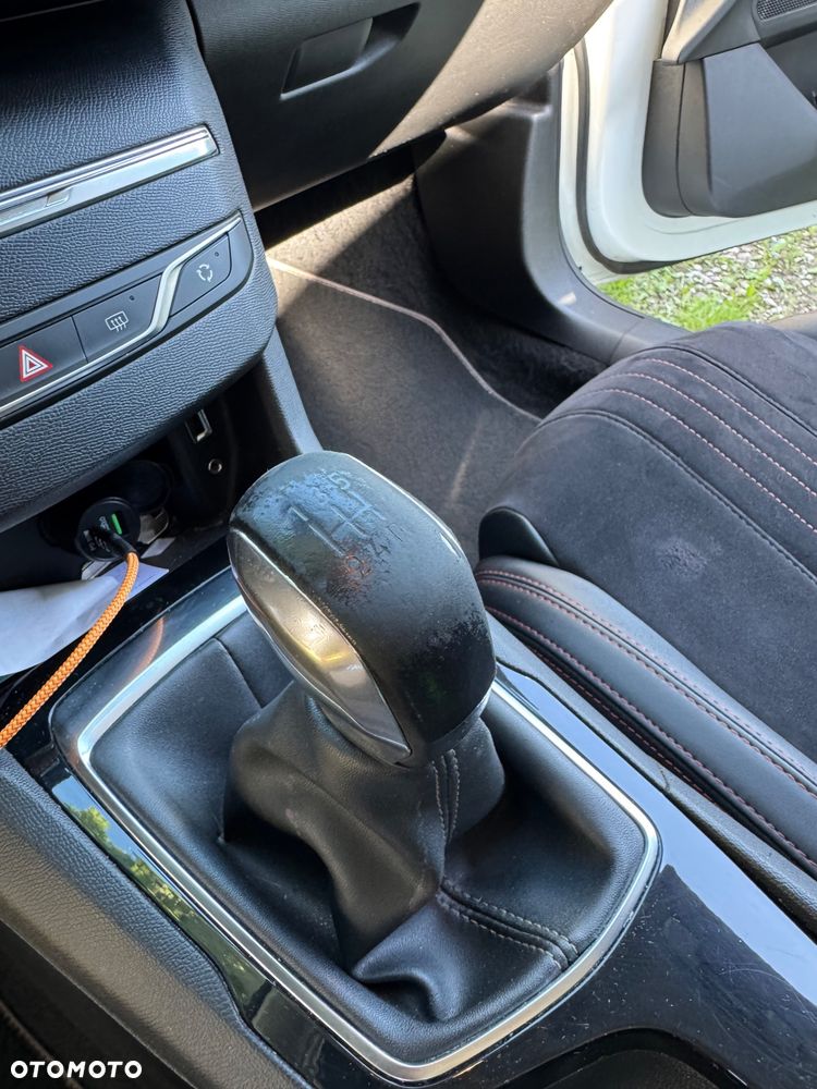 Peugeot 308 - 15