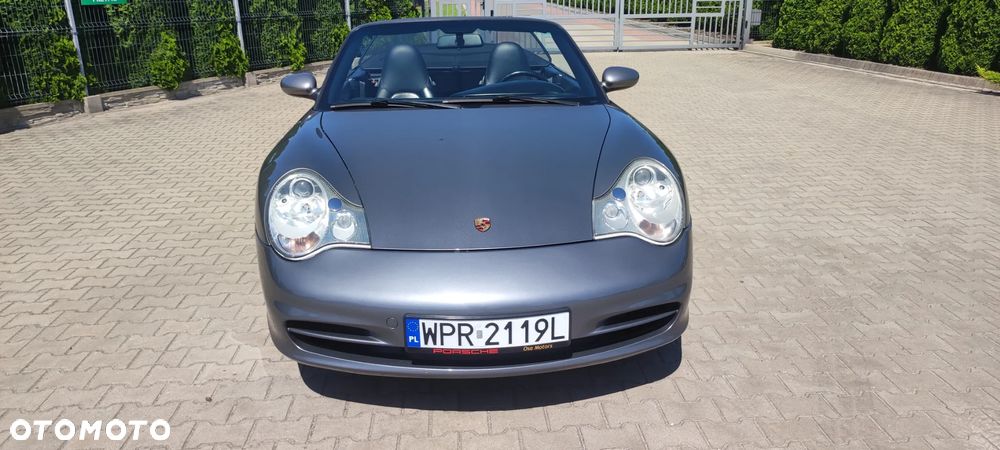 Porsche 911 Carrera Cabrio - 5