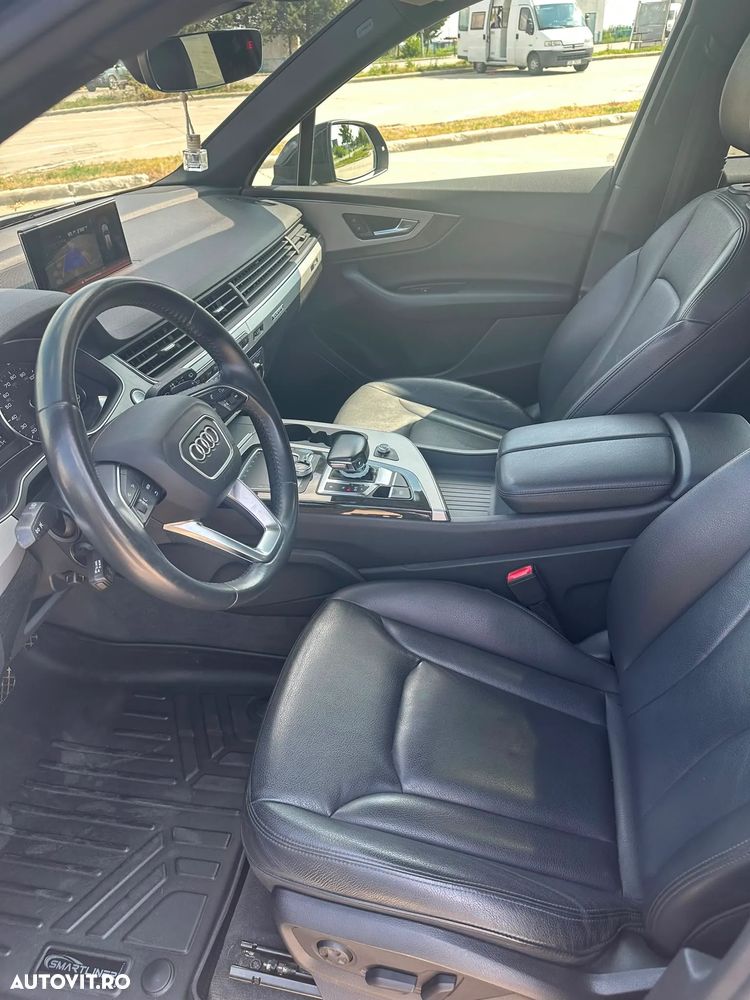 Audi Q7 - 13