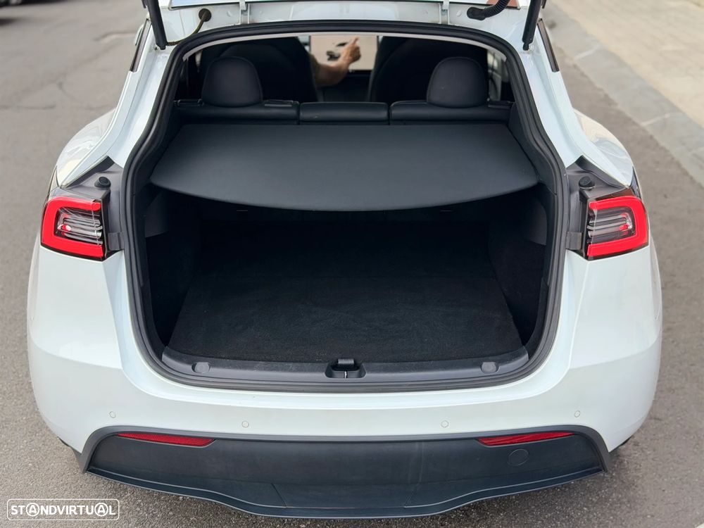 Tesla Model Y Long Range Tração Integral - 12