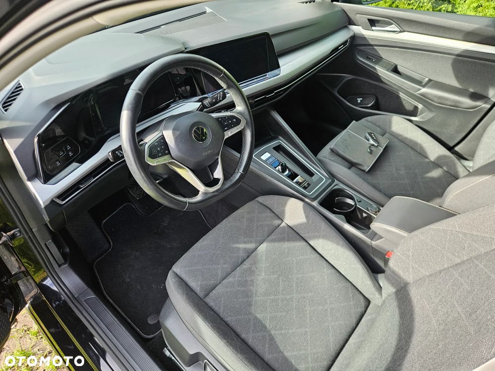 Volkswagen Golf 1.0 eTSI OPF DSG Active - 12