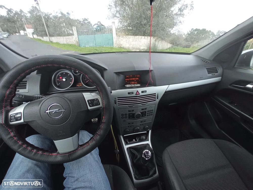 Opel Astra 1.7 CDTI DPF Sport - 9