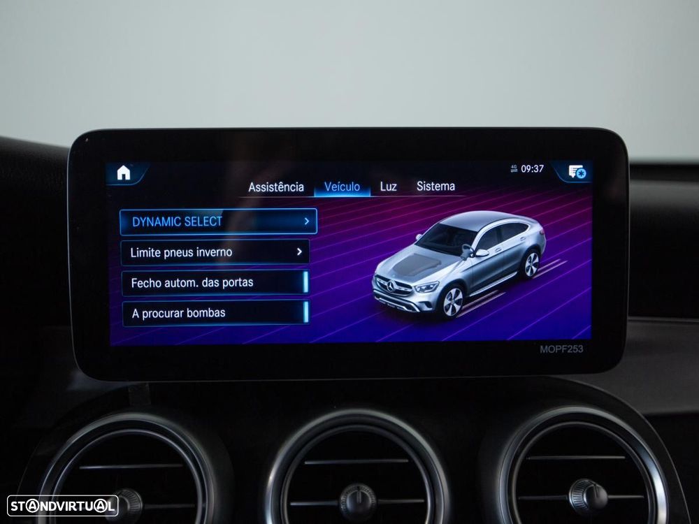 Mercedes-Benz GLC 300 e Coupé 4Matic - 24