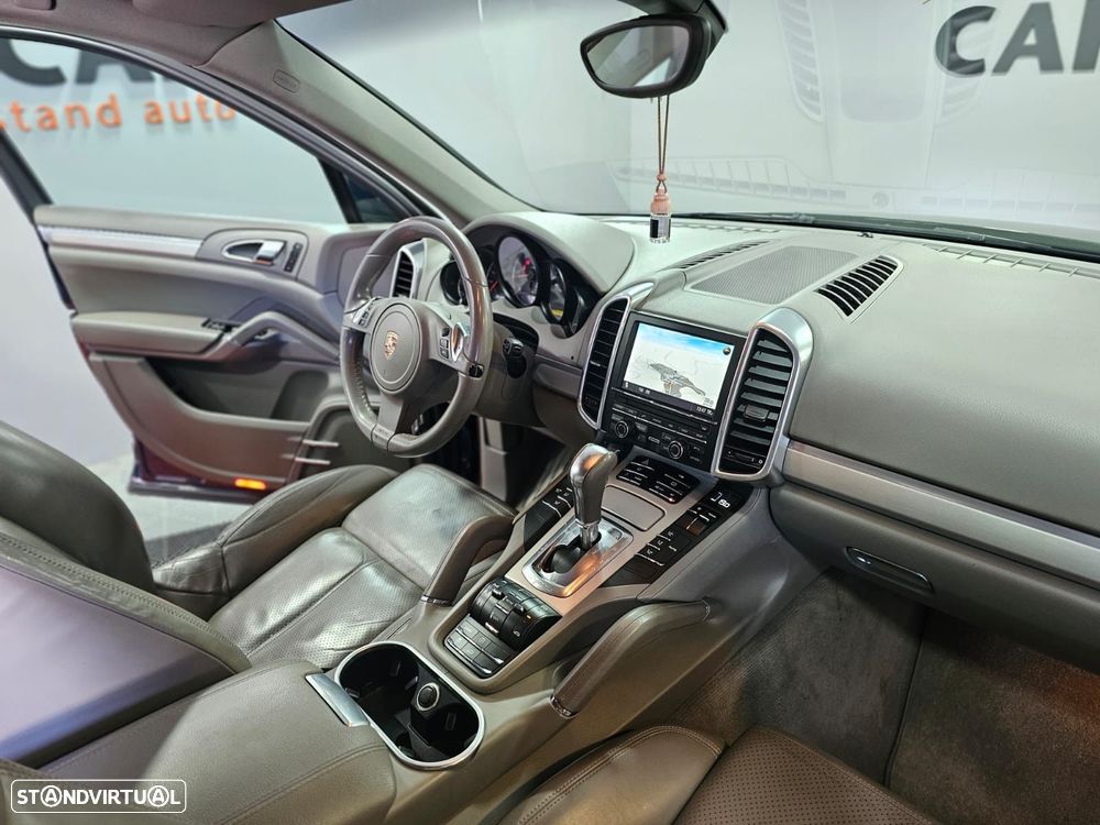 Porsche Cayenne Tiptronic - 22