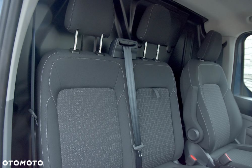 Ford Transit Custom Furgon L2H1 136KM - 13