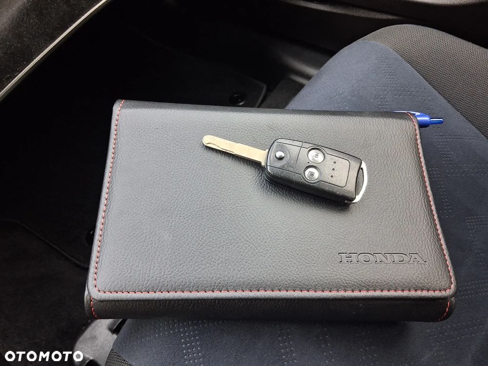 Honda Civic 1.4 i-VTEC Comfort - 34