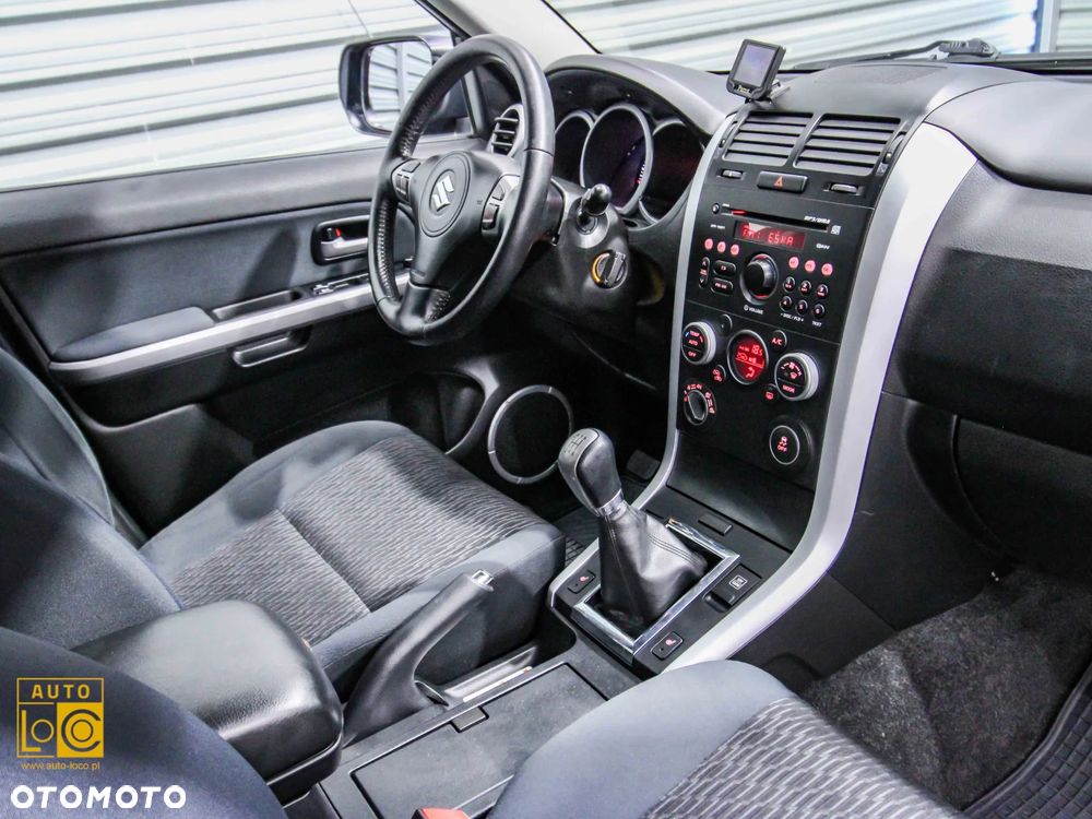 Suzuki Grand Vitara 2.4 Elegance EU5 - 14