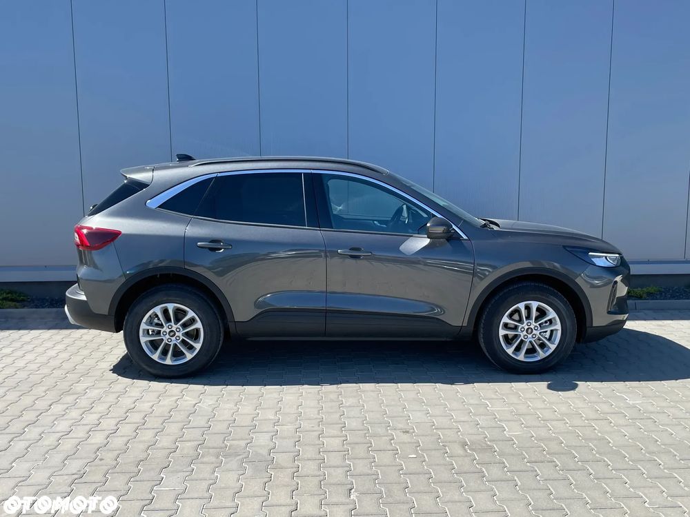 Ford Kuga 2.5 FHEV FWD Titanium - 7