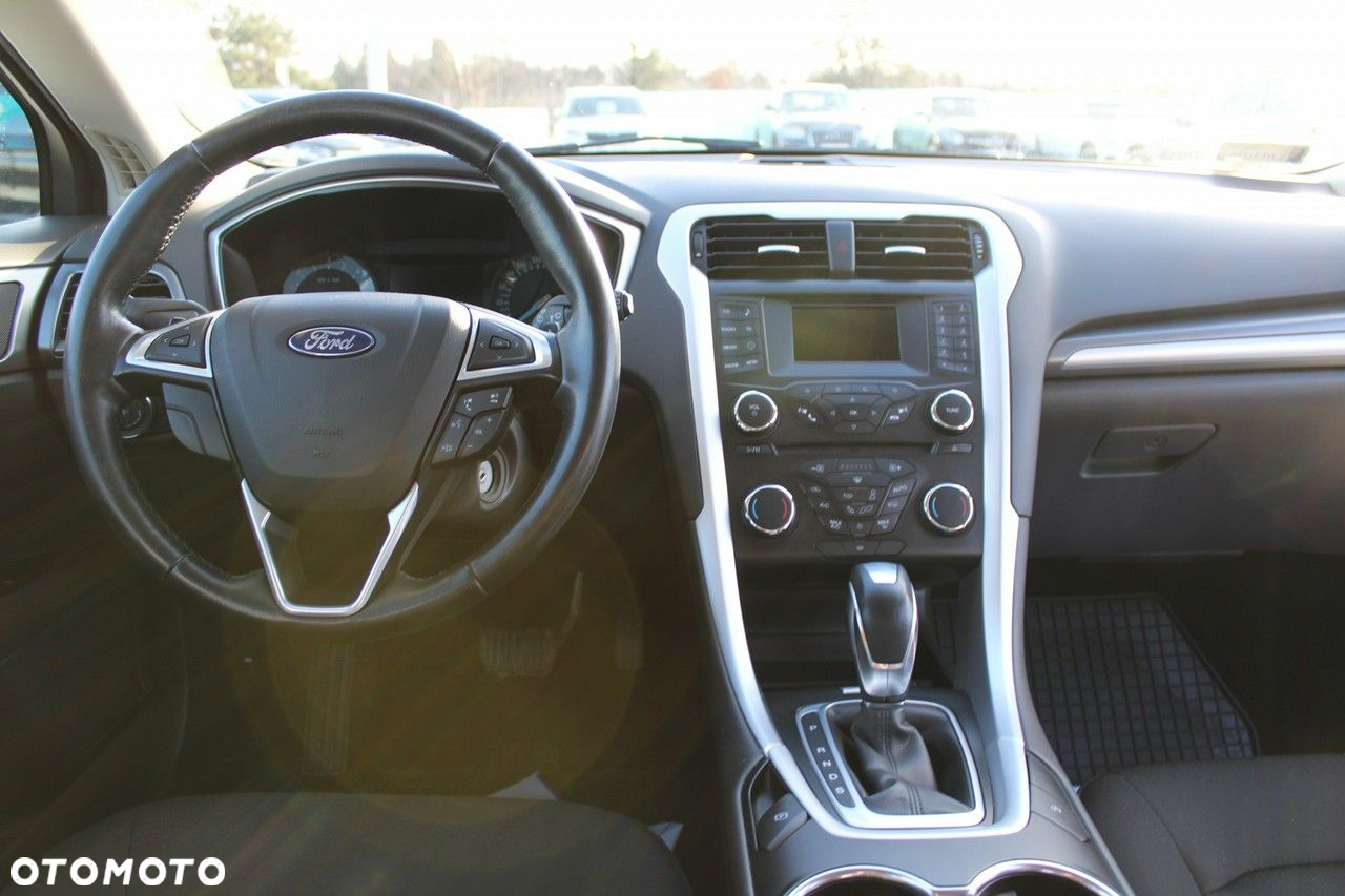 Ford Mondeo - 17